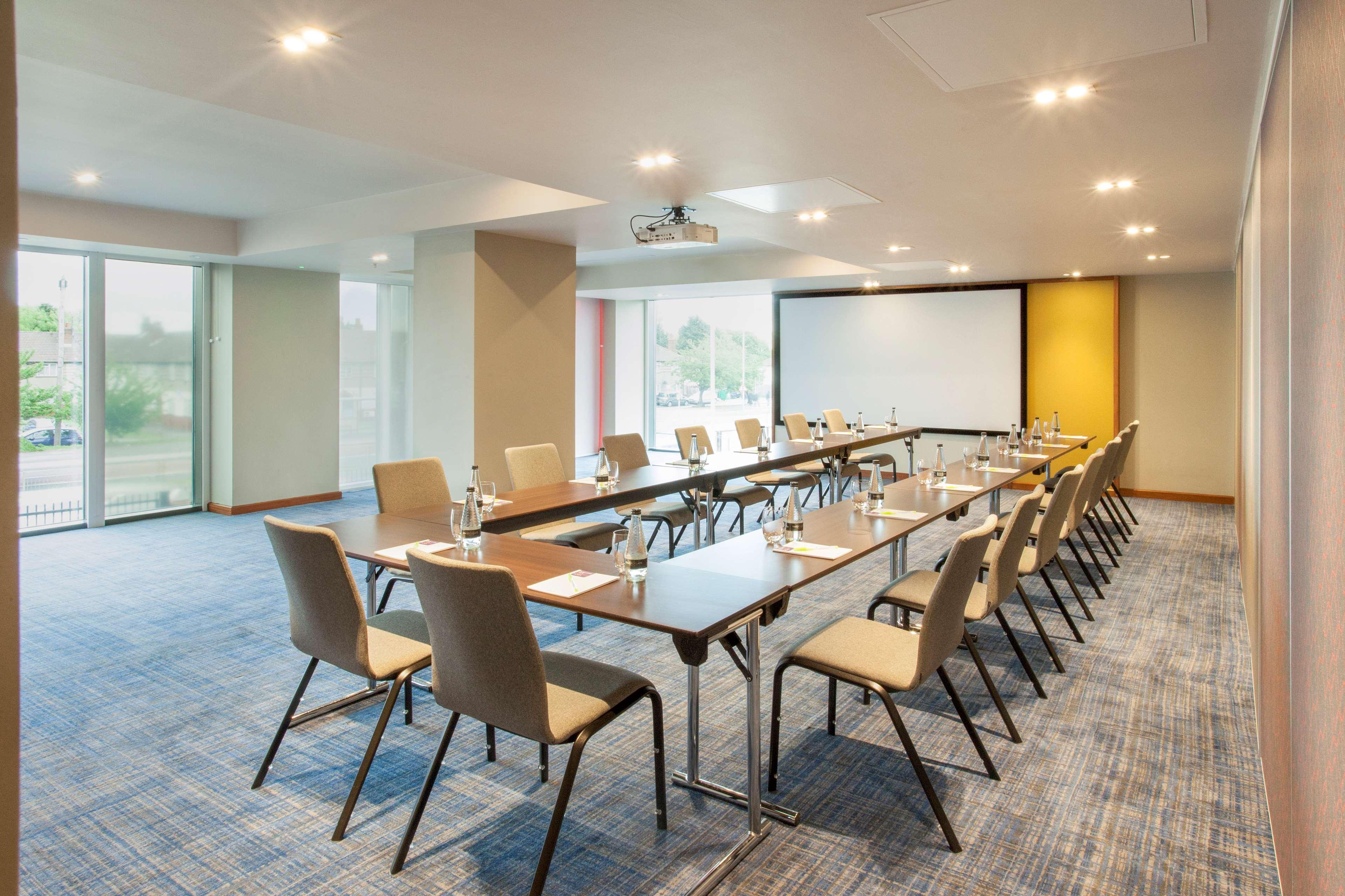 Hyatt Place West London Hayes Hillingdon Eksteriør billede