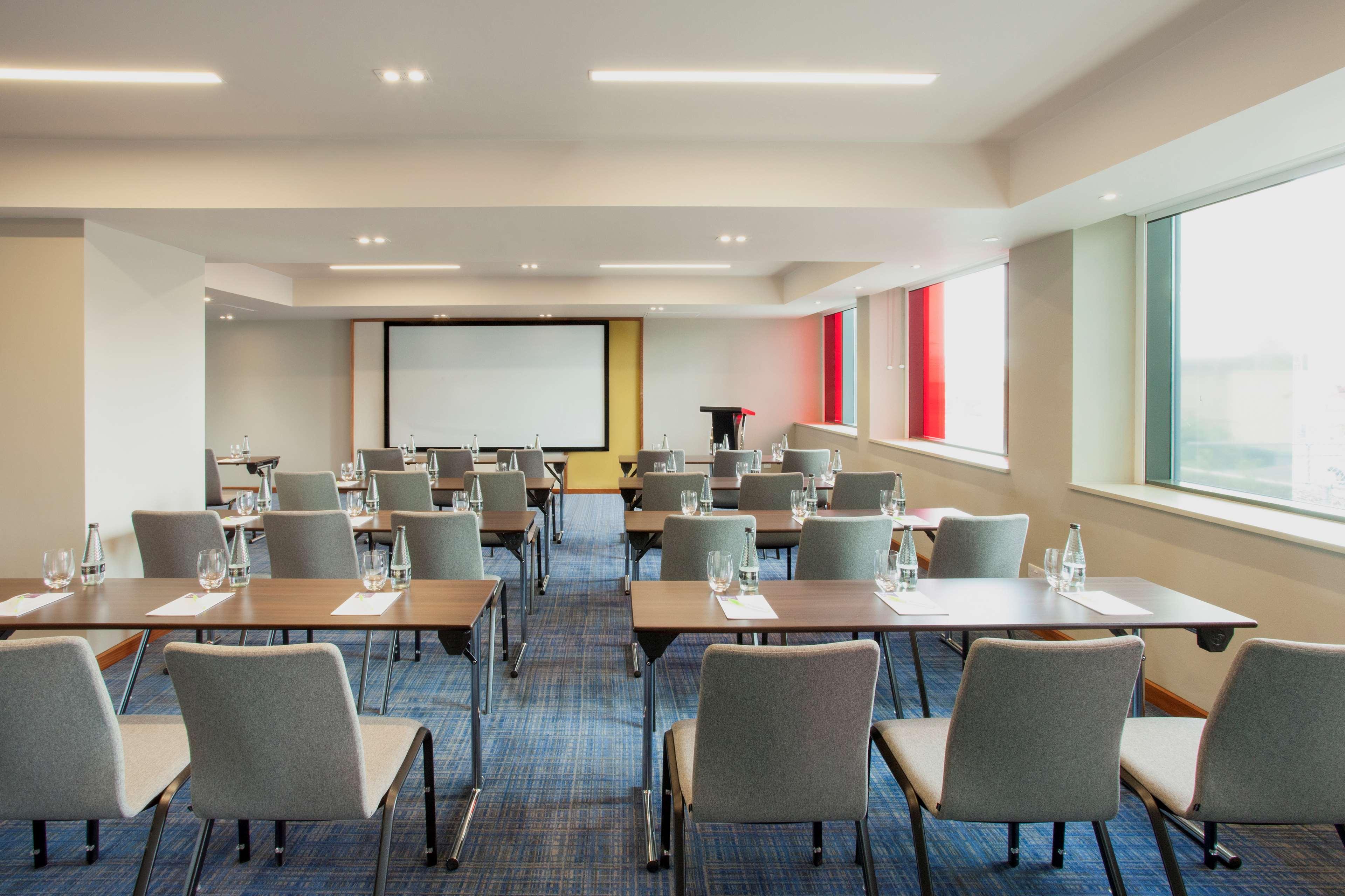 Hyatt Place West London Hayes Hillingdon Eksteriør billede